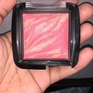 Hourglass luminous Blush